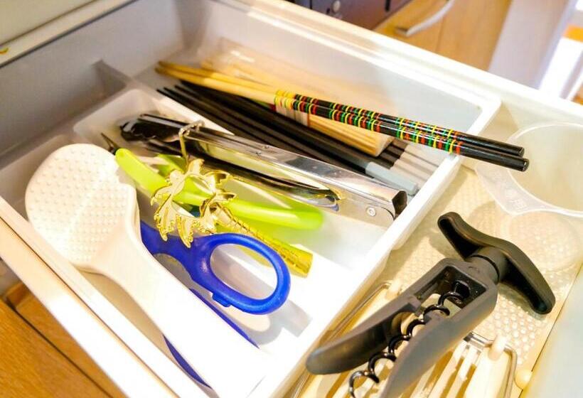 جناح مزود بتراس, Le Grand Bleu