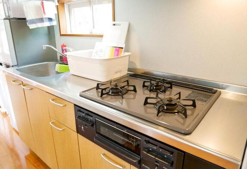 جناح مزود بتراس, Le Grand Bleu