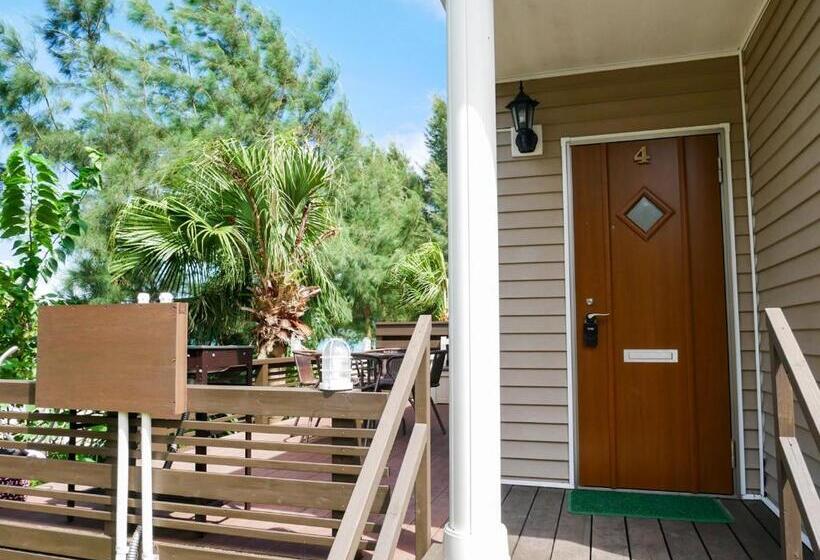 غرفة قياسية مزوَّدة بتراس, Le Grand Bleu