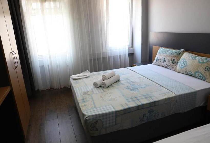 اتاق اکونومی, Otağ