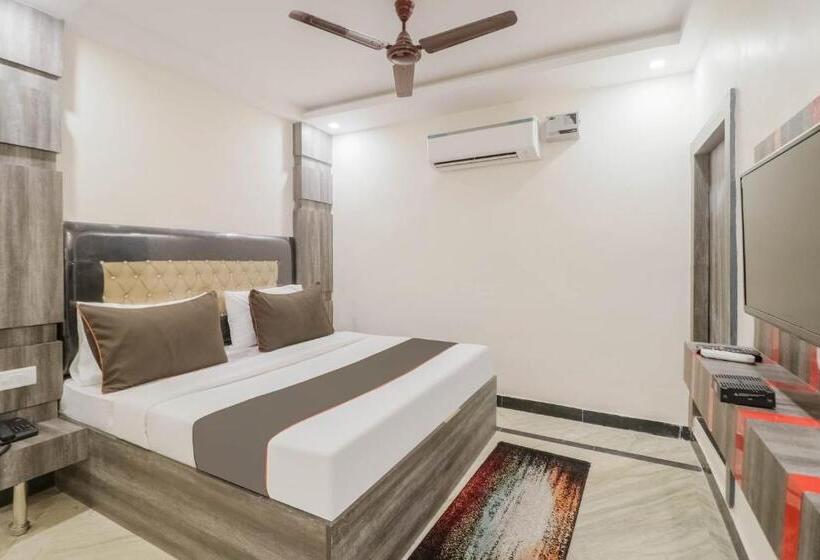 デラックストリプルルーム, Townhouse Legacy, Civil Line