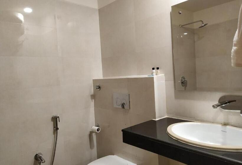 غرفة قياسية, Sc Grand