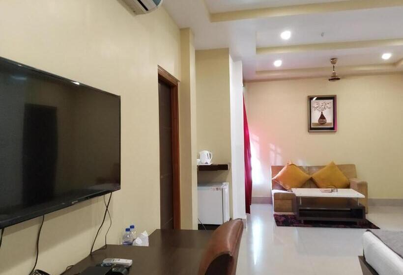 اتاق لوکس با تخت بزرگ, Sc Grand