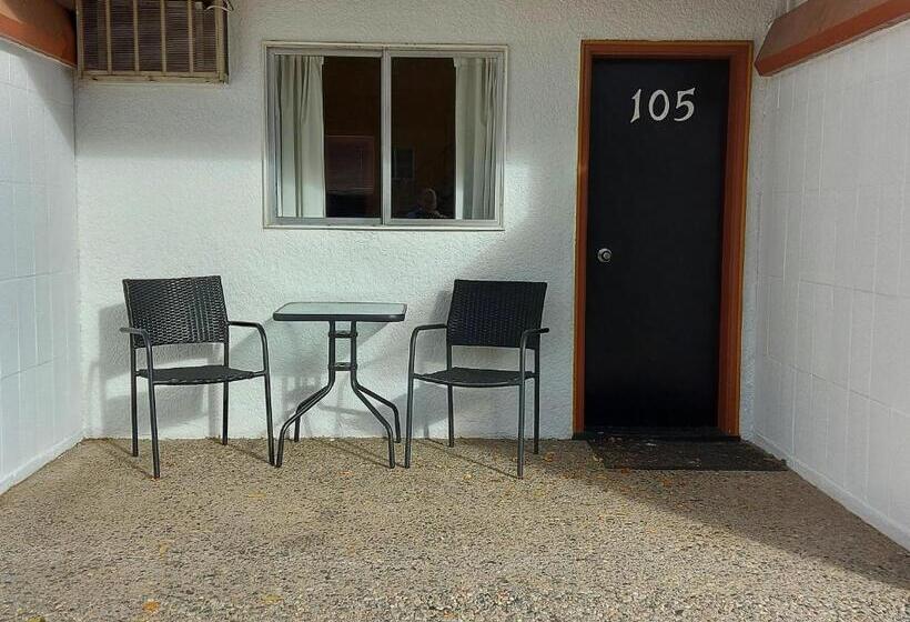 标准工作室, Richter Pass Beach Resort