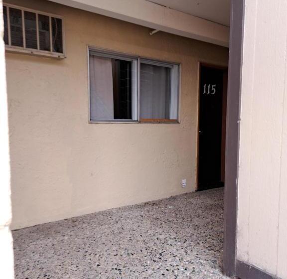 标准工作室, Richter Pass Beach Resort