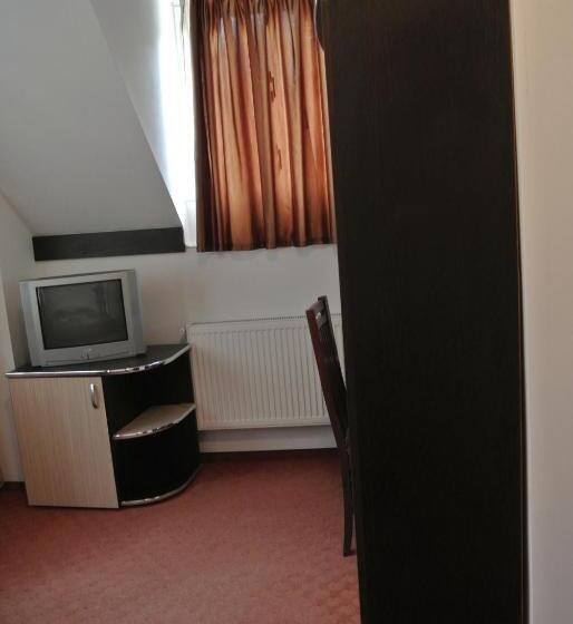 Номер Стандарт, Pensiune Restaurant Piatra Craiului