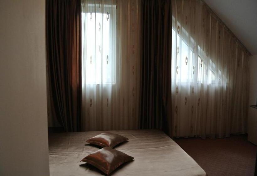 Номер Стандарт, Pensiune Restaurant Piatra Craiului