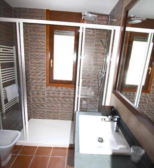 جناح جونيور مطل على الجبل, Apart Hotel Selva Nevada