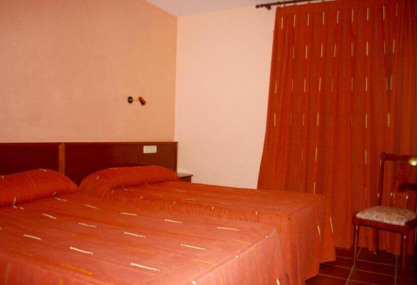 شقة غرفتين, Apart Hotel Selva Nevada