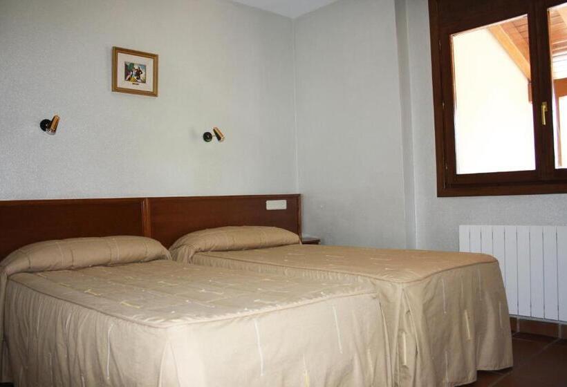 شقة غرفتين, Apart Hotel Selva Nevada