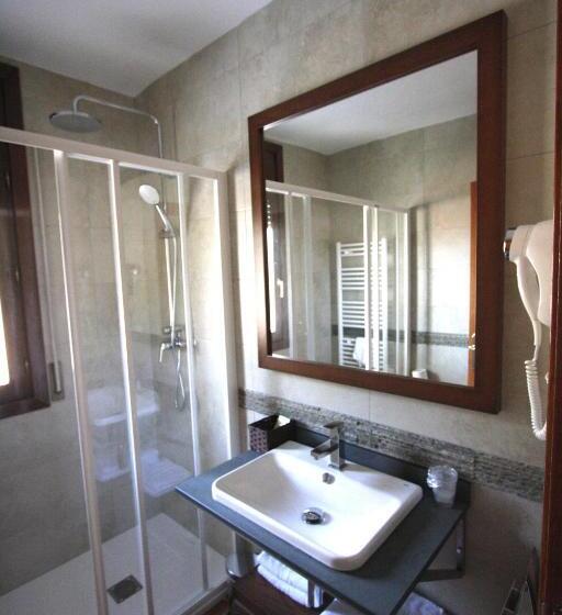 جناح جونيور مطل على الجبل, Apart Hotel Selva Nevada