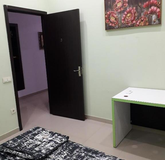 اتاق استاندارد, Hostel City Center