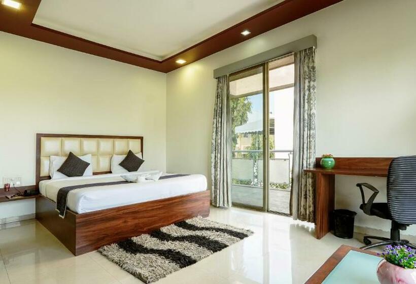 Люкс Повышенной Комфортности, Magnus Vosiv Suites Kalyani Nagar