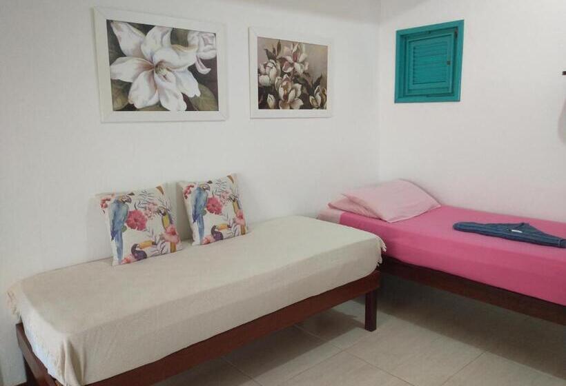 اتاق خانوادگی با چشمانداز دریا, Vila Beija Flor