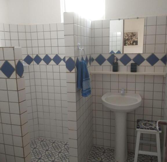 اتاق خانوادگی با چشمانداز دریا, Vila Beija Flor