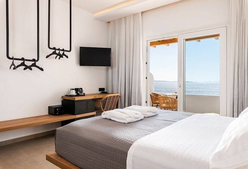 Номер Deluxe Вид на Море, Avra Mykonos