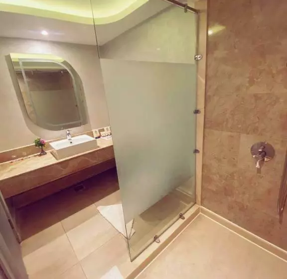 اتاق لوکس با چشمانداز استخر, Bellagio Beach Resort & Spa