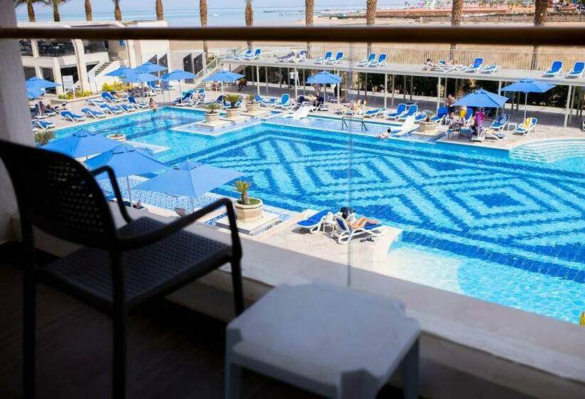 带泳池观景的豪华房, Bellagio Beach Resort & Spa