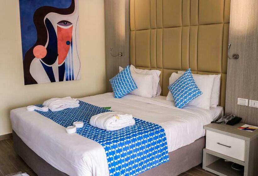 家庭间, Bellagio Beach Resort & Spa