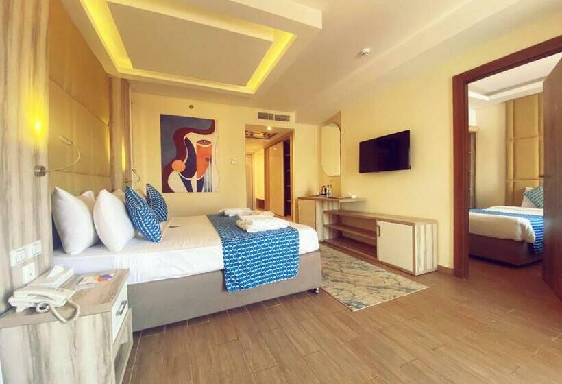 家庭间, Bellagio Beach Resort & Spa