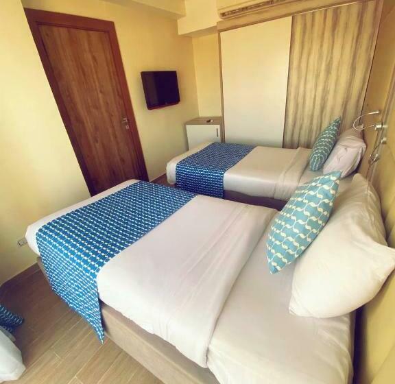 家庭间, Bellagio Beach Resort & Spa