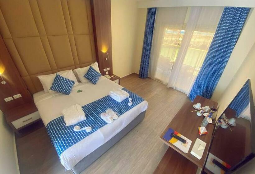 标准平房, Bellagio Beach Resort & Spa