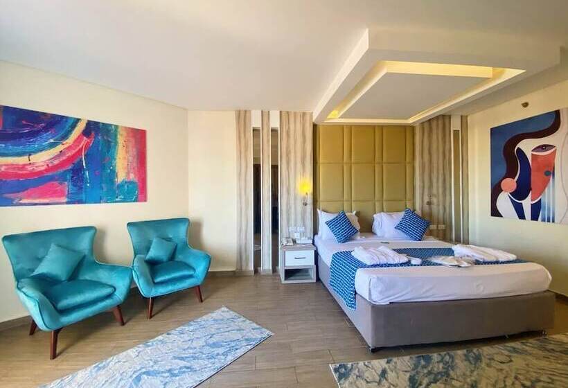 家庭间, Bellagio Beach Resort & Spa