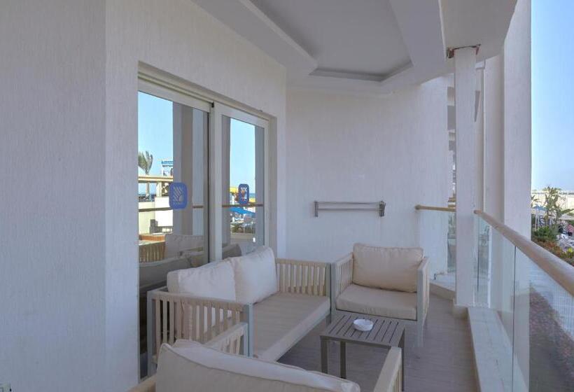 家庭间, Bellagio Beach Resort & Spa