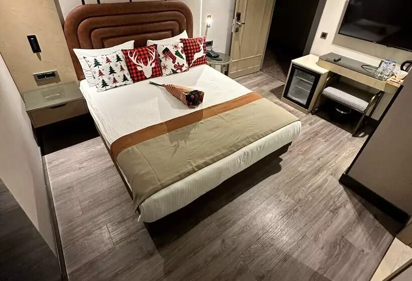 اتاق اکونومی, Edition Old City Hotel