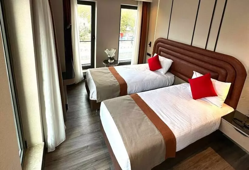 اتاق خانوادگی, Edition Old City Hotel