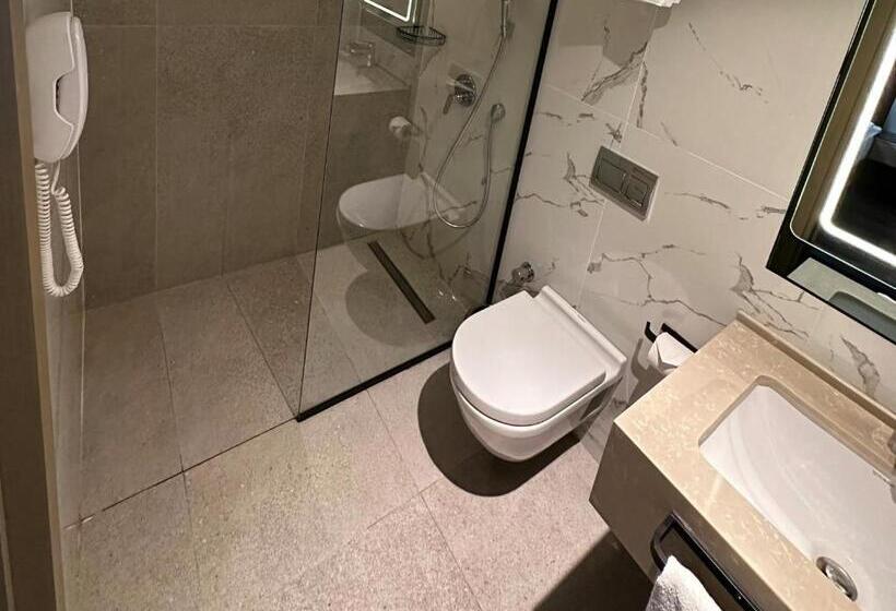 اتاق استاندارد, Edition Old City Hotel