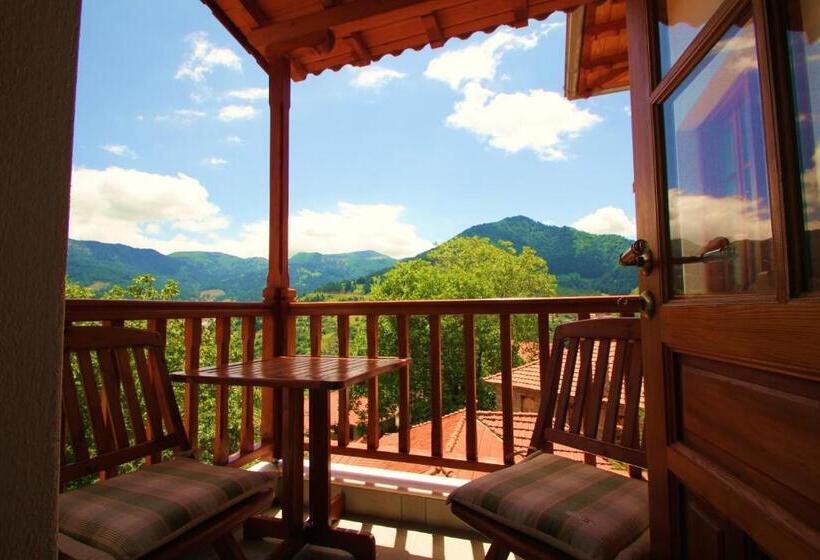 수피리어 자쿠지 룸, Archontiko Metsovou Luxury Boutique