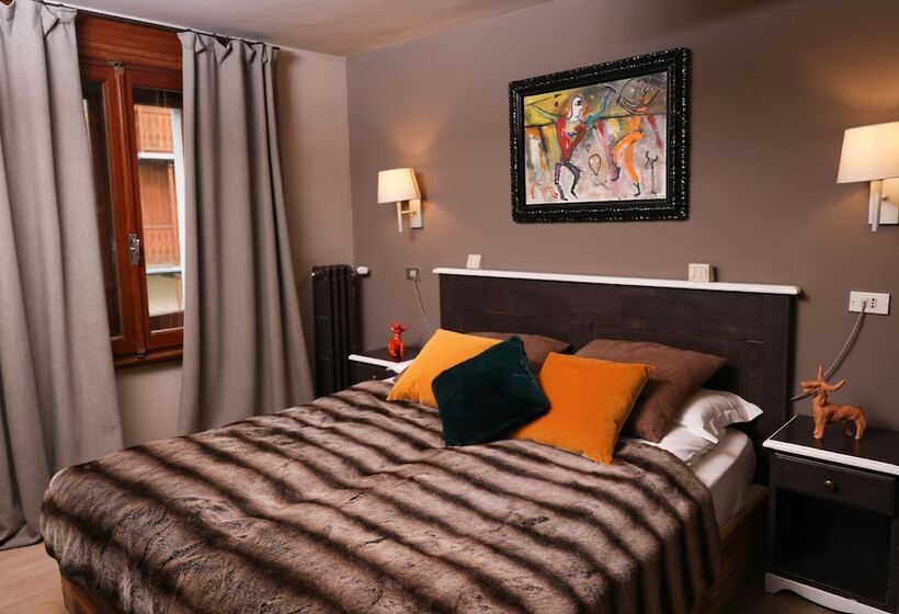 スタンダードルーム, Art Hotel Grivola