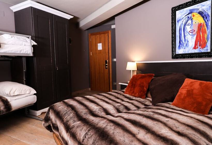 マウンテンビュースタンダードルーム, Art Hotel Grivola