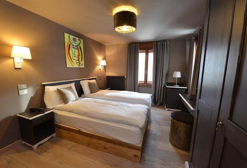 マウンテンビュースタンダードルーム, Art Hotel Grivola