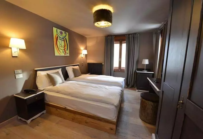 Standard-huone, Art Hotel Grivola