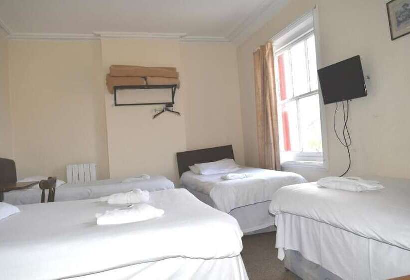 Семейный Номер, Charlie