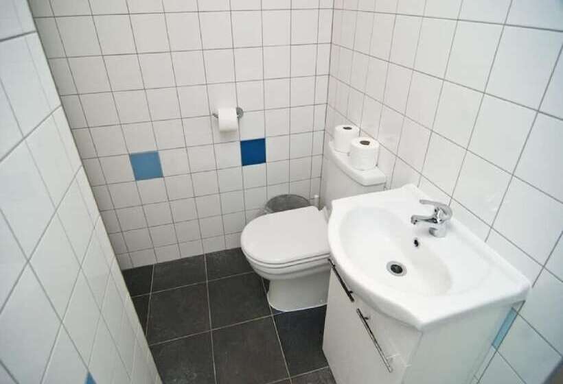 Номер Стандарт, Charlie