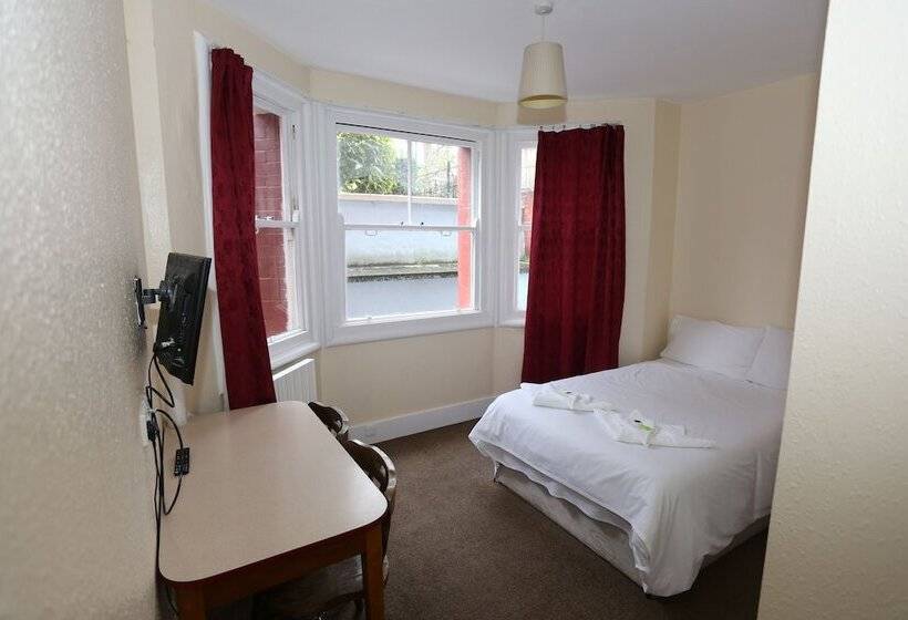 Номер Стандарт, Charlie