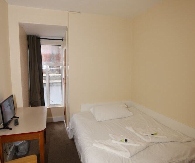 Номер Стандарт, Charlie