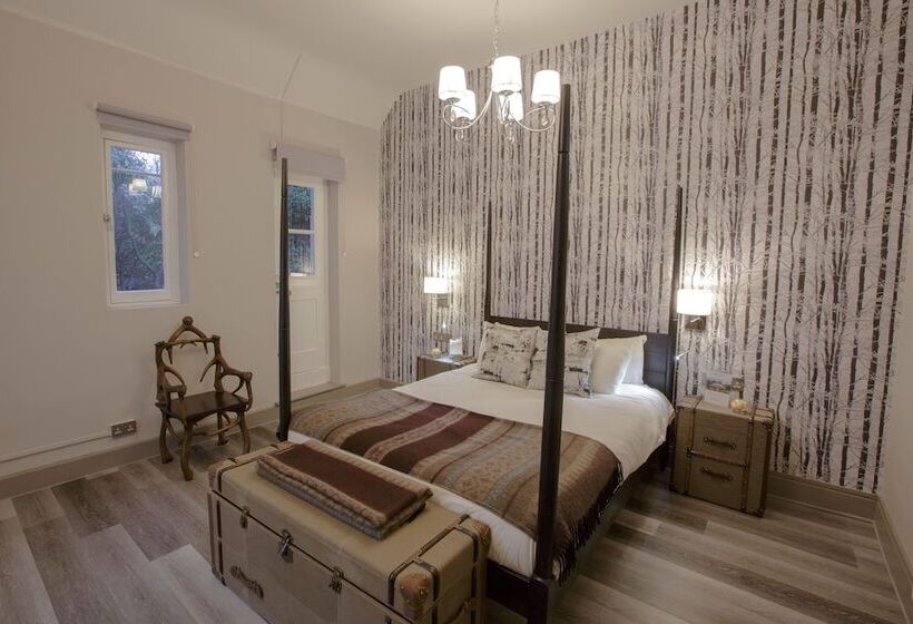 プレミアムスイート, Hunton Park