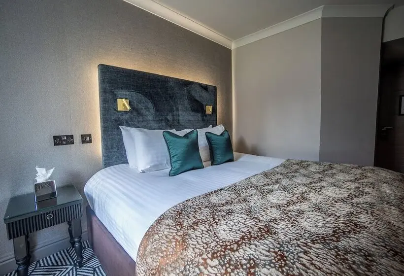 クラシックルーム, Hunton Park