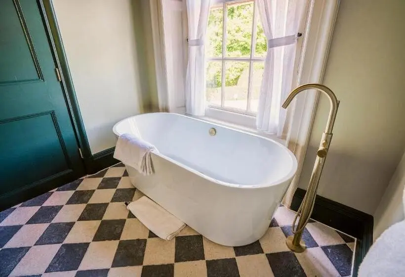 エクゼクティブスイート, Hunton Park