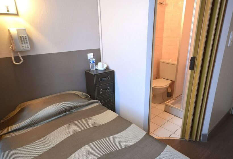 标准单人间, La Regence