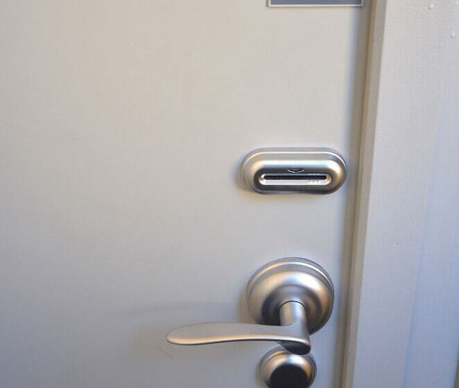 标准间, La Regence