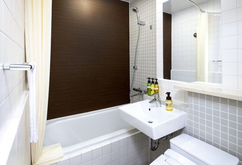 标准单人间, Mystays Nishi Shinjuku