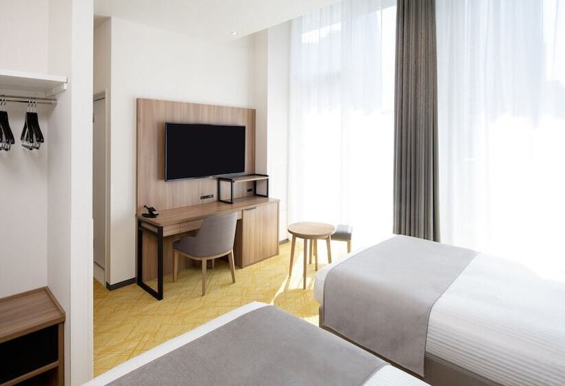 带观景的高级间, Mystays Nishi Shinjuku