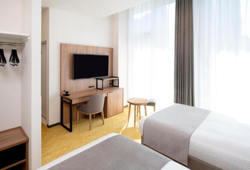 带观景的高级间, Mystays Nishi Shinjuku