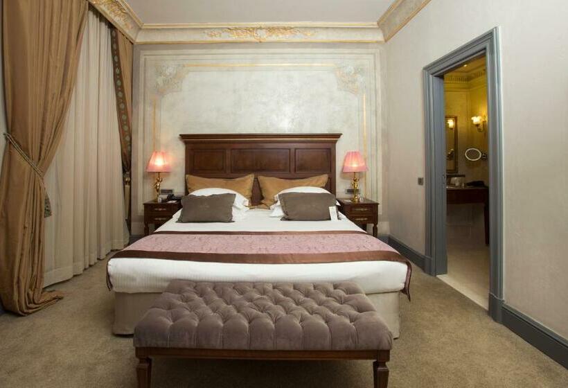 Deluxe Room, Palazzo Donizetti Hotel Special Class