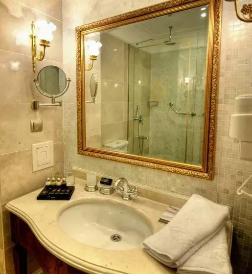 Family Connecting Room, Palazzo Donizetti Hotel   Special Class